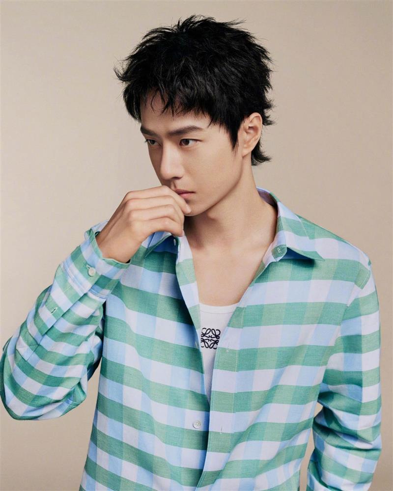 Vương Nhất Bác hơn 400 ngày không đóng phim, dấy lên tin đồn bị nhà sản xuất bỏ rơi-3