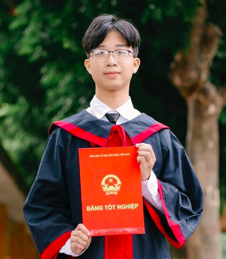 Trường làng ở Hà Nội có đến 44 lượt học sinh đỗ vào lớp 10 trường chuyên-2