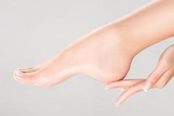 Lưu ý cơ bản khi chăm sóc da bàn chân và móng chân