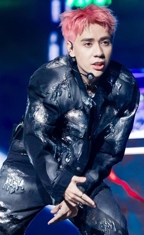 Show có Trấn Thành, Hieuthuhai dồn dập tranh cãi, tại sao vẫn hot?-3