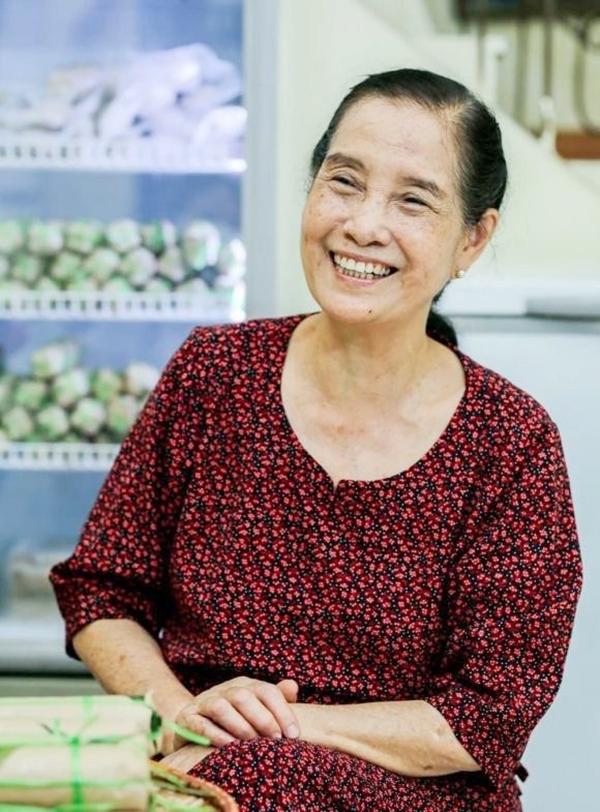 Người mẹ khắc khổ nhất phim Việt, U80 vẫn nhiệt huyết với nghề-8