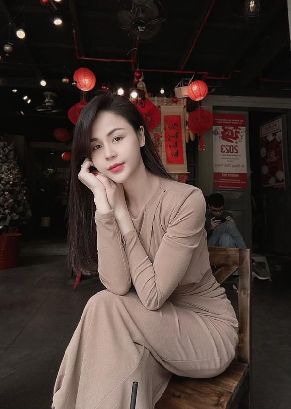 An Nhiên Trạm Cứu Hộ Trái Tim có làn da căng khỏe nhờ bí quyết này trước khi ra khỏi nhà-8