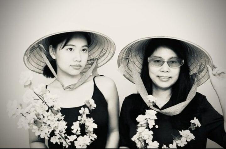 Cô nàng dị biệt trúng tuyển 17 trường đại học nghệ thuật danh giá thế giới-2