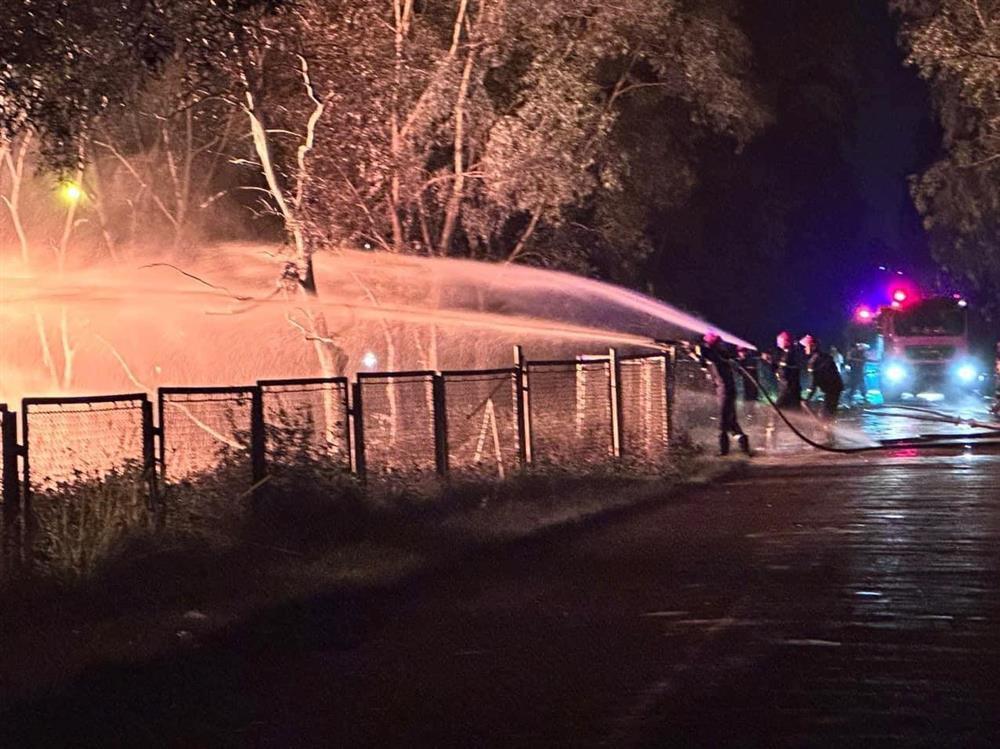 Cháy xe bồn trên cao tốc Hà Nội – Hải Phòng: Tài xế ô tô tải tử vong-1