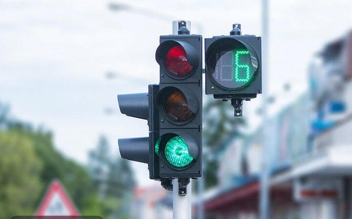Sao lại bỏ đèn giao thông đếm giây chỉ vì một số kẻ vô ý thức?-1