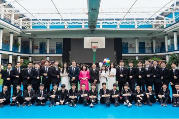 Một lớp học ở Hà Nội có 4 thủ khoa thi lớp 10-3