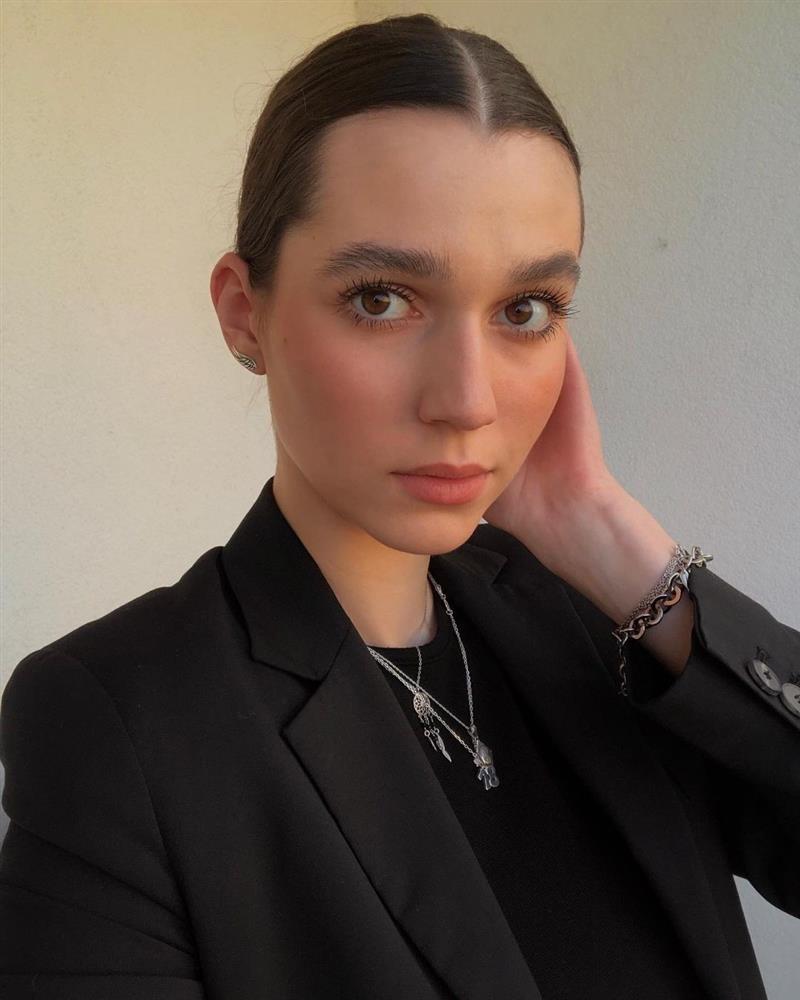 Top 3 Hoa hậu Ba Lan bị chê già như trung niên-8