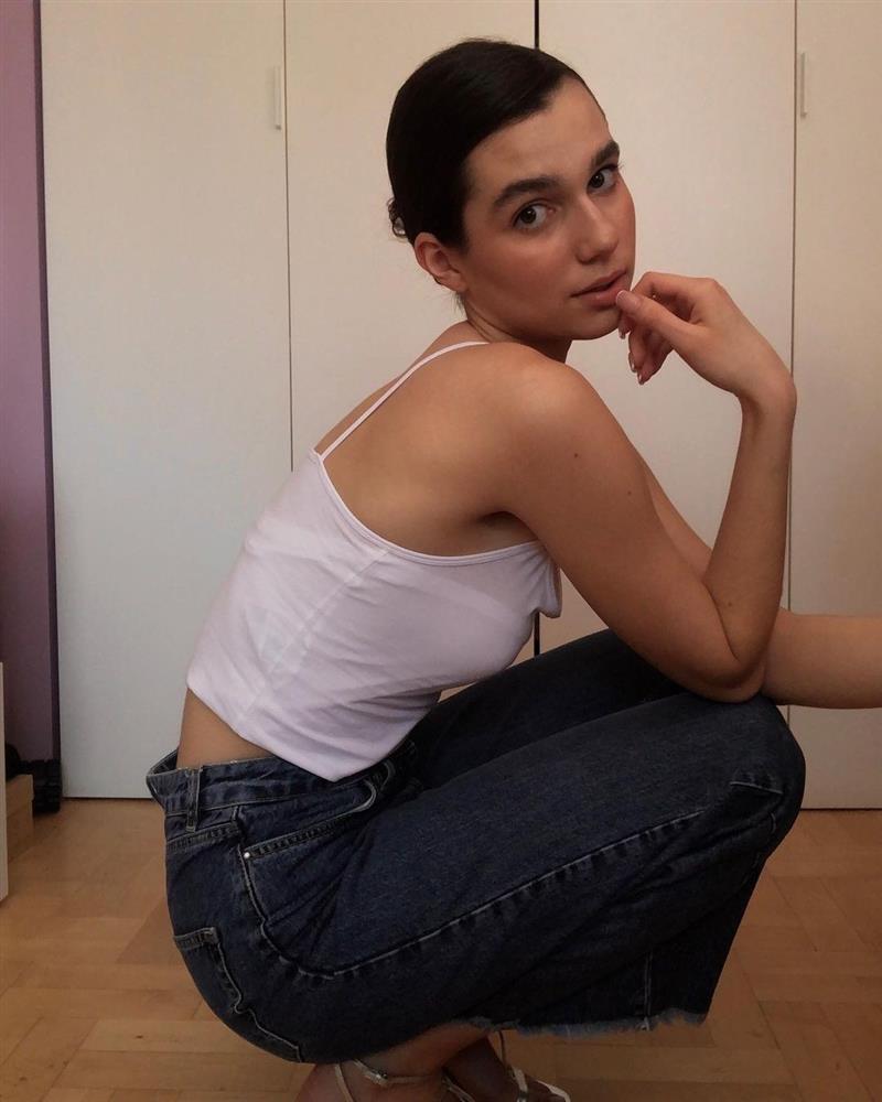 Top 3 Hoa hậu Ba Lan bị chê già như trung niên-9