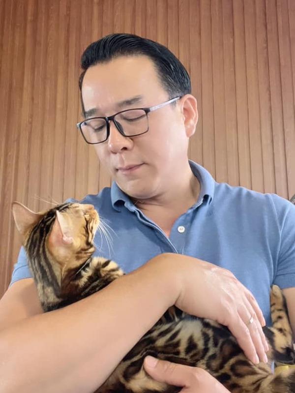 Tháo nhẫn cưới, buông mối tình với Hà Thanh Xuân, vua cá Koi Thắng Ngô giờ ra sao?-4