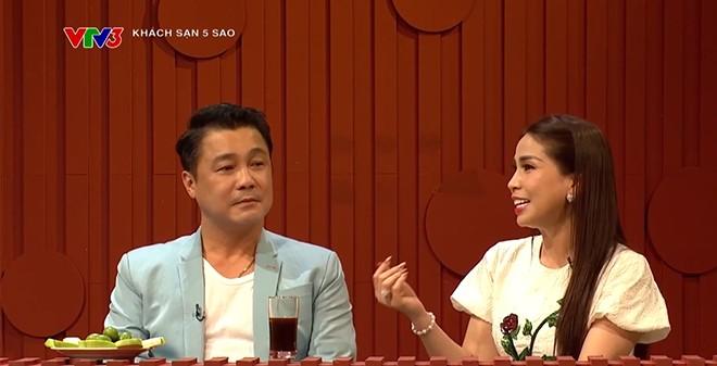 Lý Hùng bật khóc nhớ về thời gian ngủ nhờ nhà dân, ăn mì gói, đang nổi đình nổi đám bỗng mất hút khỏi màn ảnh-4