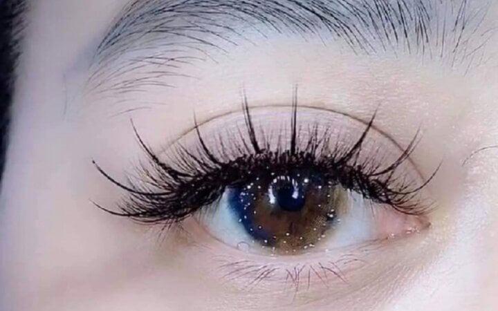 Các kiểu nối mi tự nhiên bất cứ cô gái nào cũng nên thử-6