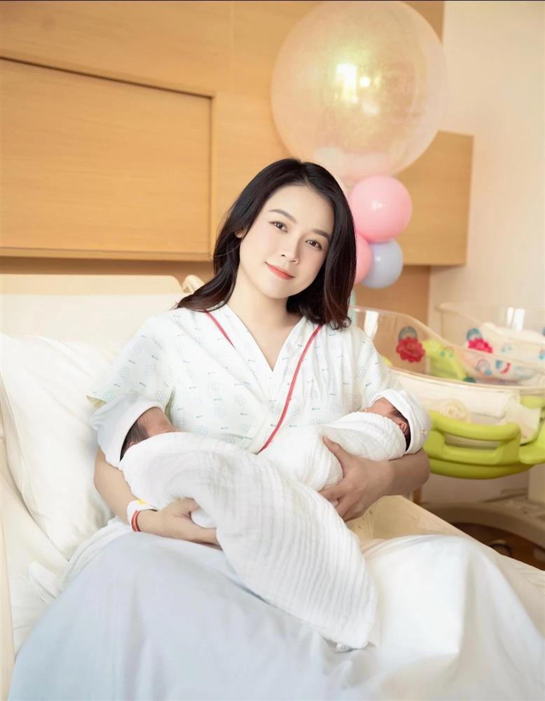Loạt sao Việt chi tiền tỷ thực hiện giấc mơ làm mẹ bằng IVF: Thanh Trúc kiên nhẫn tới 4 lần, Sam và Phương Oanh đón cặp song sinh đẹp như mộng-5