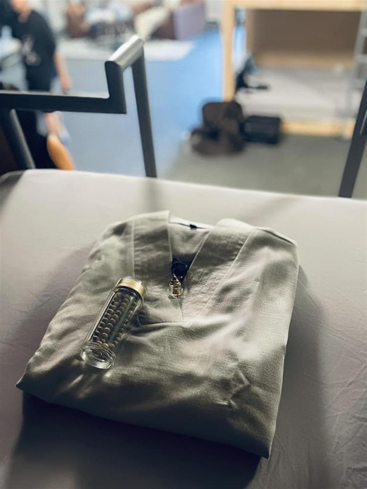 Ca sĩ Phạm Khánh Hưng nhập viện 2 lần, tiêm thuốc liên tục do thi Anh trai-3