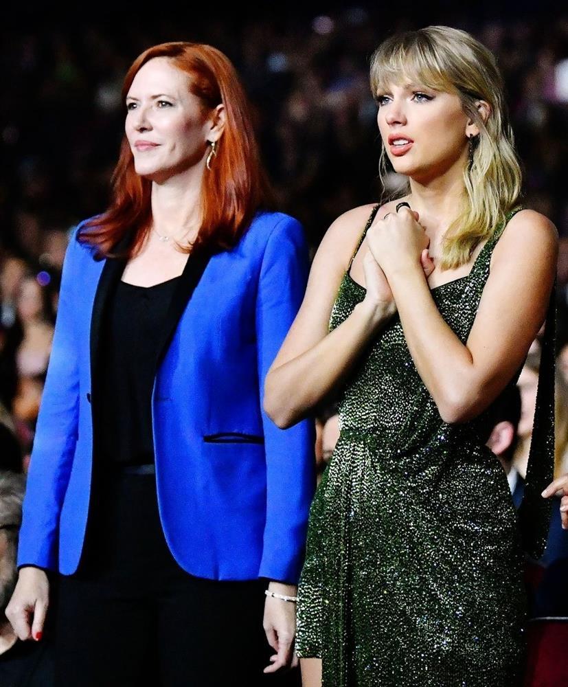 Người phụ nữ quyền lực đứng sau Taylor Swift-1