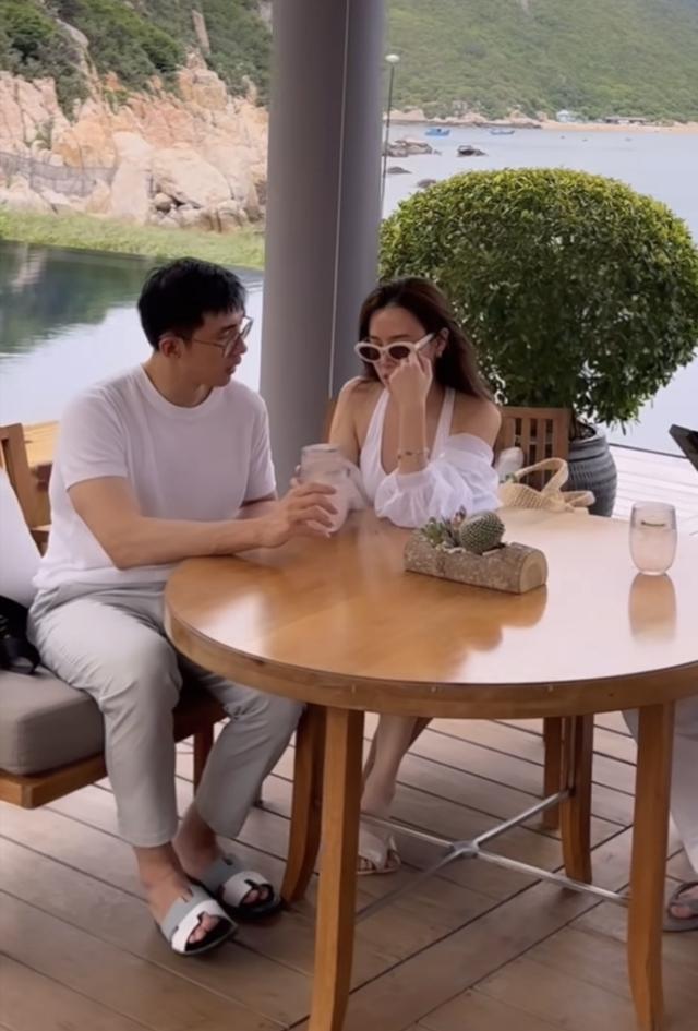 Trăng mật lãng mạn, ngọt ngào của các mỹ nhân Việt-3