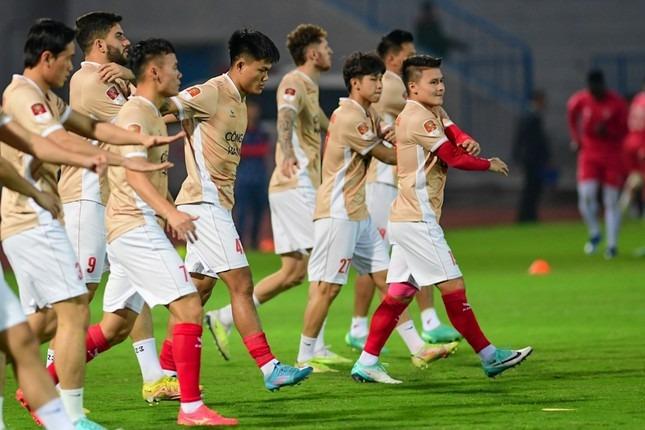 Giữ chân Quang Hải, mua Alan Grafite, CAHN đẩy mạnh thay máu lực lượng-1