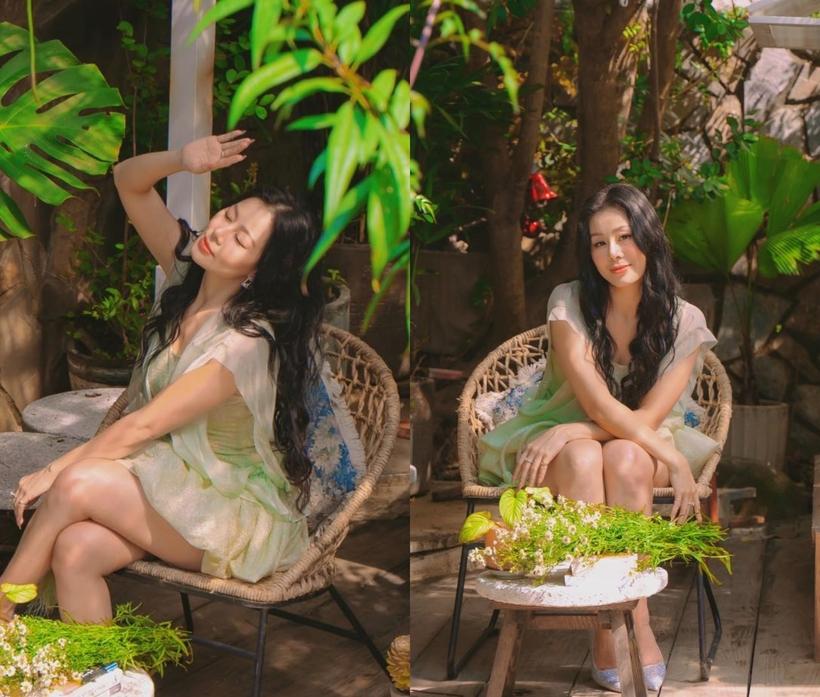 Cận cảnh nhan sắc không phải dạng vừa đâu của Nam Thư ở tuổi U40-1