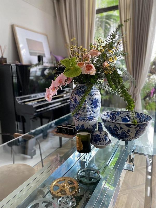 Vợ Tùng Dương hiếm hoi xuất hiện công khai bên chồng, căn nhà đang ở không quái như nhiều người vẫn tưởng-14