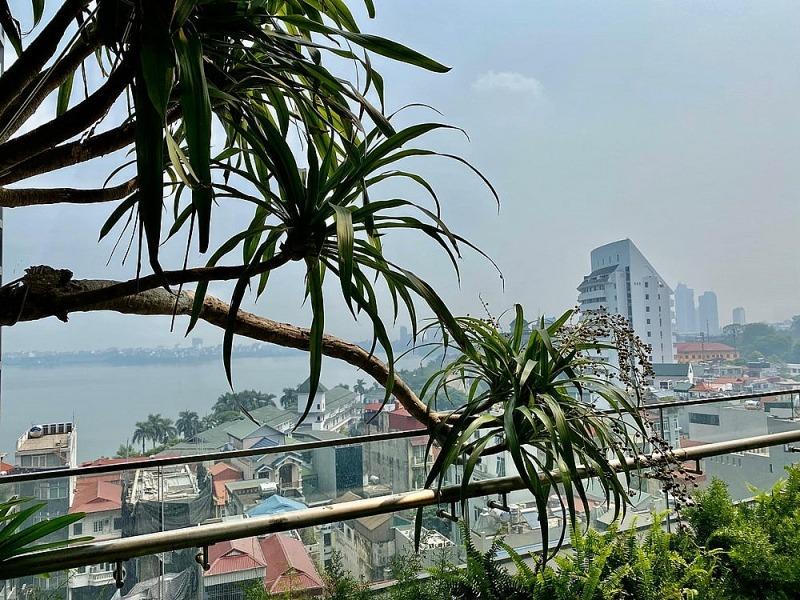 Vợ Tùng Dương hiếm hoi xuất hiện công khai bên chồng, căn nhà đang ở không quái như nhiều người vẫn tưởng-20