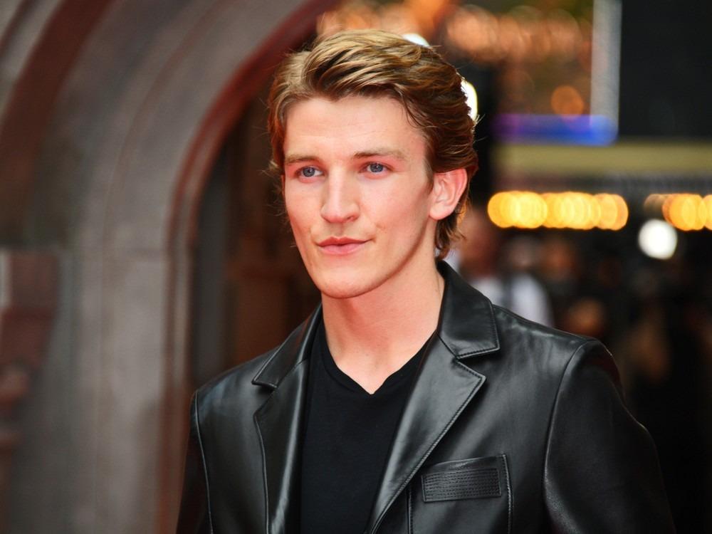 Cảnh khỏa thân 100% trong phim-4