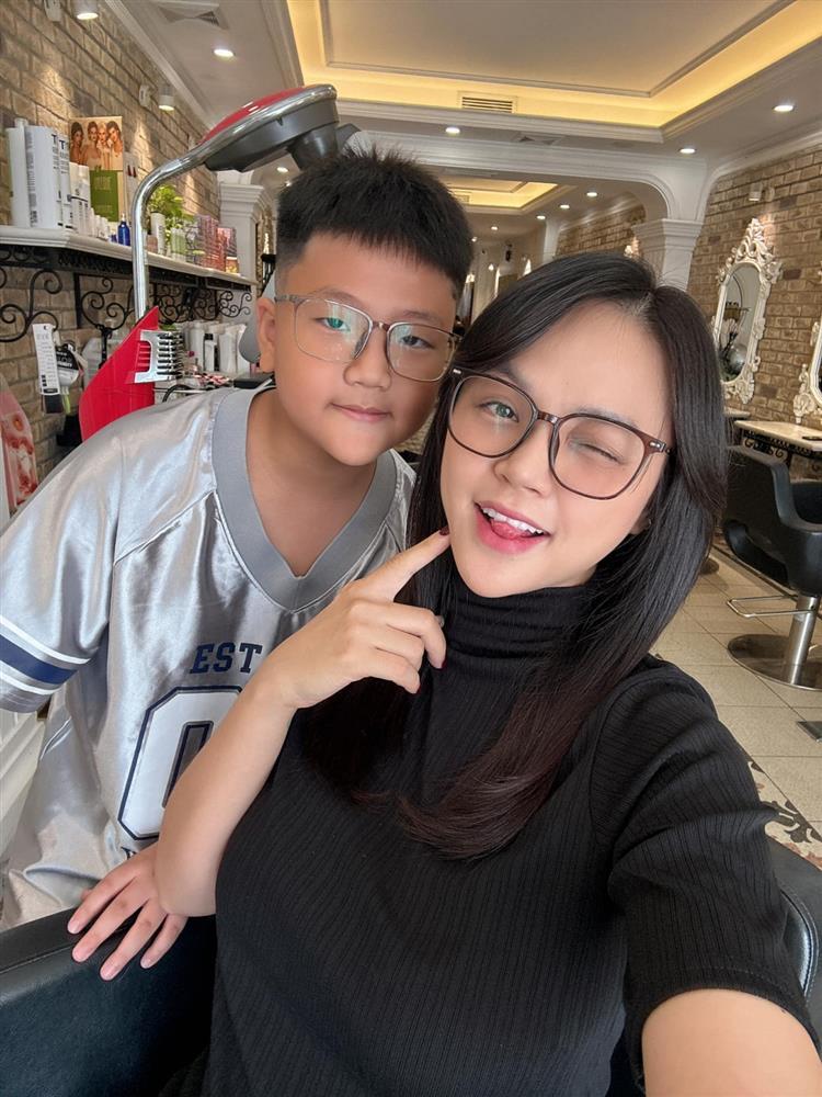 Nhan sắc Thu Quỳnh sau hơn 1 tháng sinh con gái-2