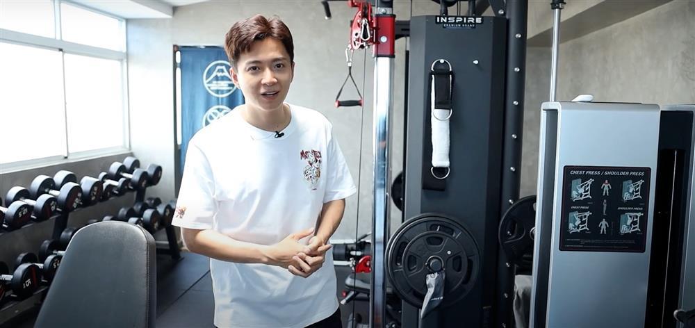 Cận cảnh căn penthouse 3 tầng của Ngô Kiến Huy-4