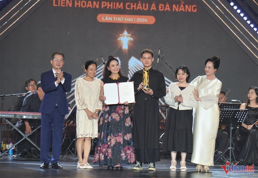 Mai lập hat-trick tại LHP châu Á, Trấn Thành vui sướng tột cùng-4