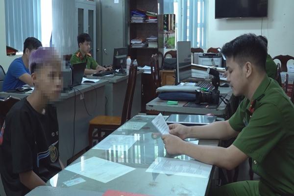 Đôi nam nữ bị lừa bán sang Campuchia Quá khứ khó ngờ của kẻ buôn người