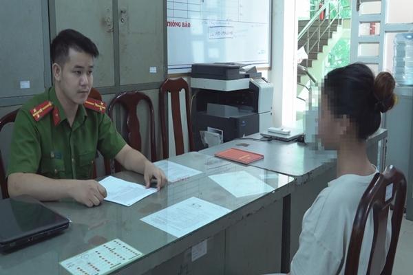 Đôi nam nữ bị lừa bán sang Campuchia Quá khứ khó ngờ của kẻ buôn người