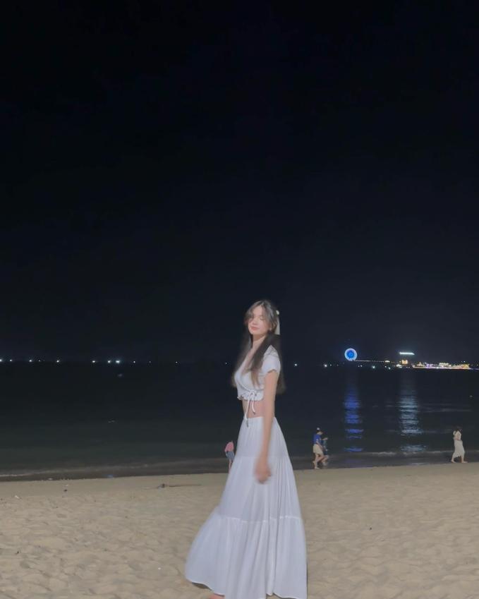 Em gái lai Tây khoe ngoại hình lập tức gây sốt trước lễ cưới anh trai Đặng Văn Lâm và Yến Xuân-3