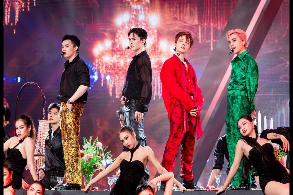 Anh trai say hi: Anh Tú bị bỏng, Isaac sụt gần 5kg, Hieuthuhai cởi áo khoe thân-7