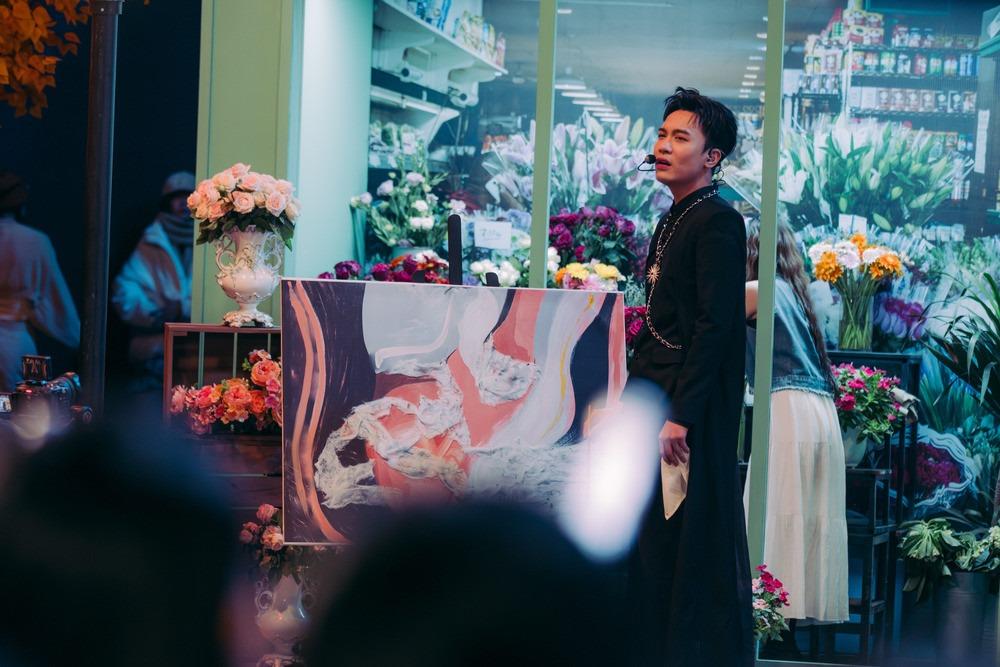 Anh trai say hi: Anh Tú bị bỏng, Isaac sụt gần 5kg, Hieuthuhai cởi áo khoe thân-9