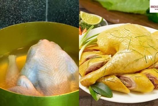 Luộc gà nên đặt úp hay ngửa thì thịt mới thơm ngon?
