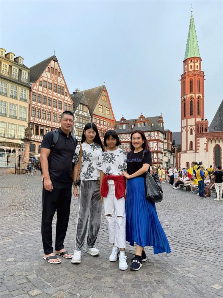 Sao Việt cho dàn quý tử, ái nữ du lịch hè sang chảnh, nhà Bình Minh đi 6 nước, nhà Lý Hải nghỉ dưỡng ở đảo thiên đường-8