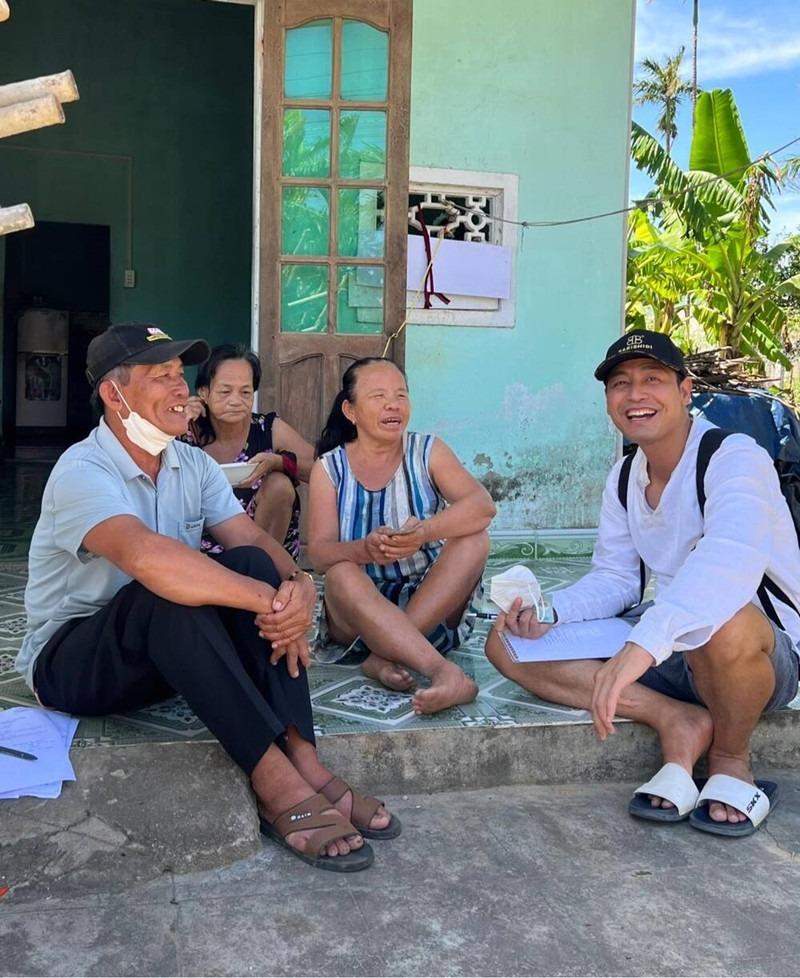 Từng cạo đầu xuất gia gieo duyên, MC Phan Anh giờ ra sao?-7