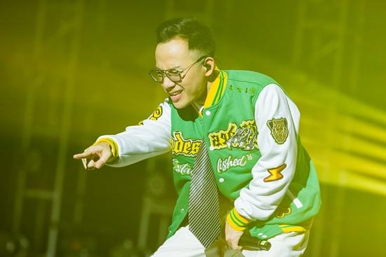 Tieng Dat Tiến Đạt - Rapper Đinh Tiến Đạt