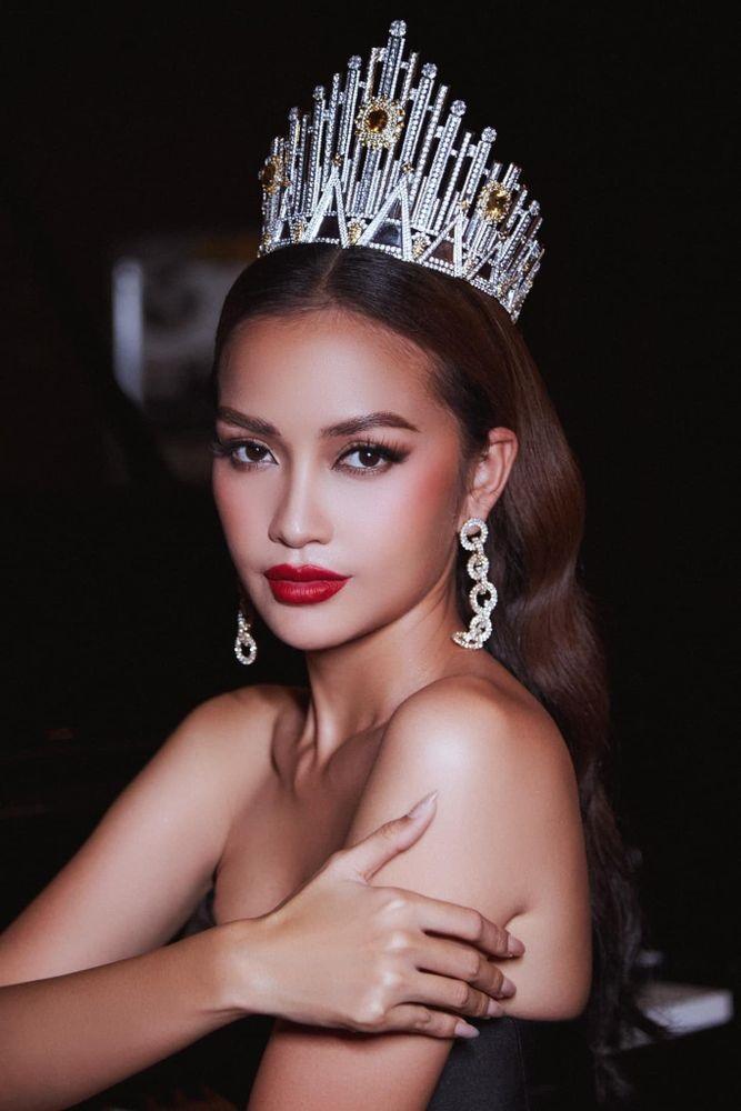 Miss Universe Vietnam 2024 nhận vương miện có giá trị khó tin và lý do khiến ai cũng bất ngờ-7