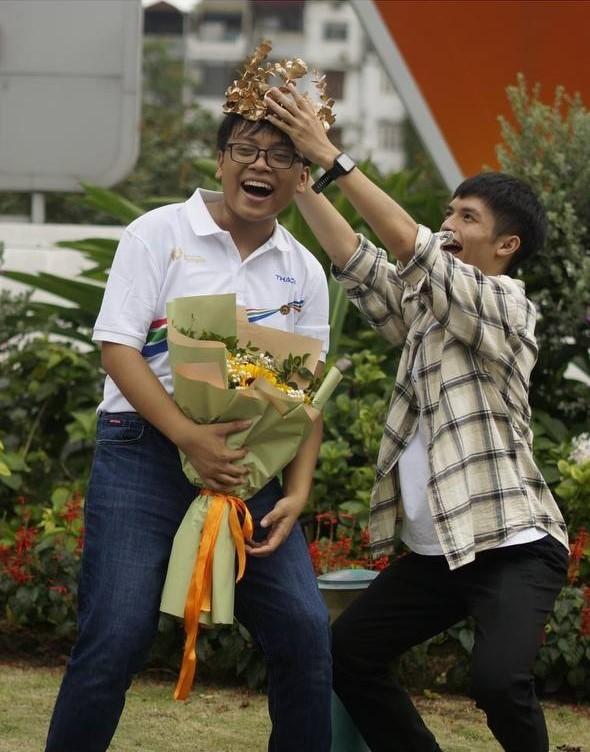 Nam sinh Quốc học Huế vào Chung kết Olympia 24: Từ tấm vé vớt đến chiến thắng ngoạn mục-3