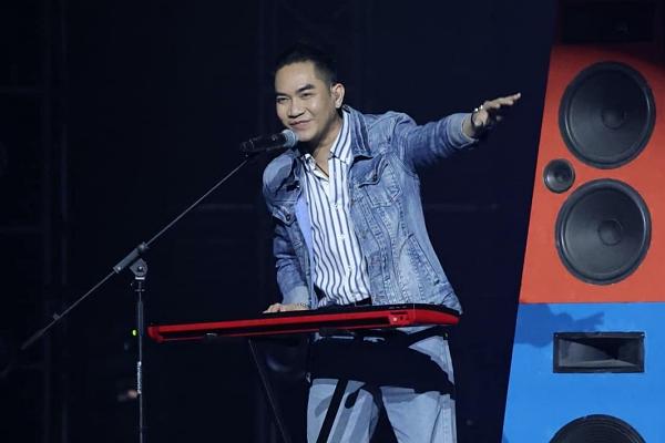 Khán giả Việt chia phe, miệt thị nghệ sĩ lớn tuổi-6