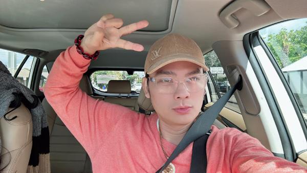 NSƯT cải lương điển trai nổi tiếng thập niên 90 giờ sống ra sao ở xứ người?-8