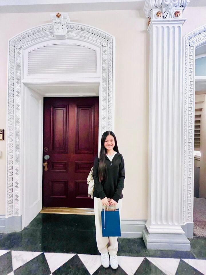 Nữ sinh Bình Thuận trúng tuyển tiến sĩ vào đại học top 1 về Dược tại Mỹ-2