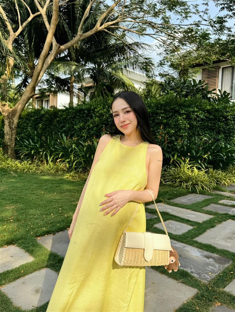 Joyce Phạm khoe ảnh mang thai lần 3, sắc vóc mẹ bầu gen Z gây chú ý-4