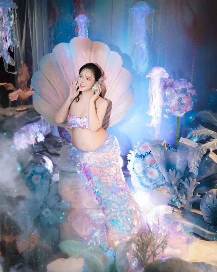 Thu Quỳnh hóa thân thành nàng tiên cá, khoe ảnh thời mang bầu-2
