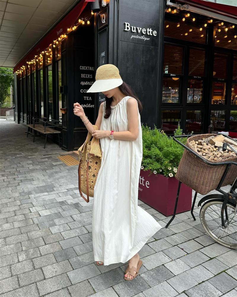 1001 kiểu váy trắng tinh khôi lên hình đẹp như nàng thơ-9