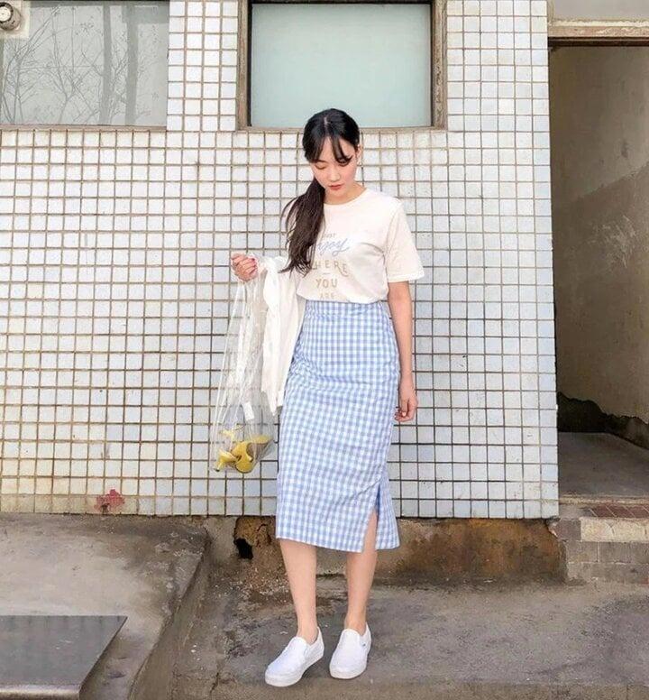 Cách chinh phục váy xẻ tà để có vẻ ngoài quyến rũ-1