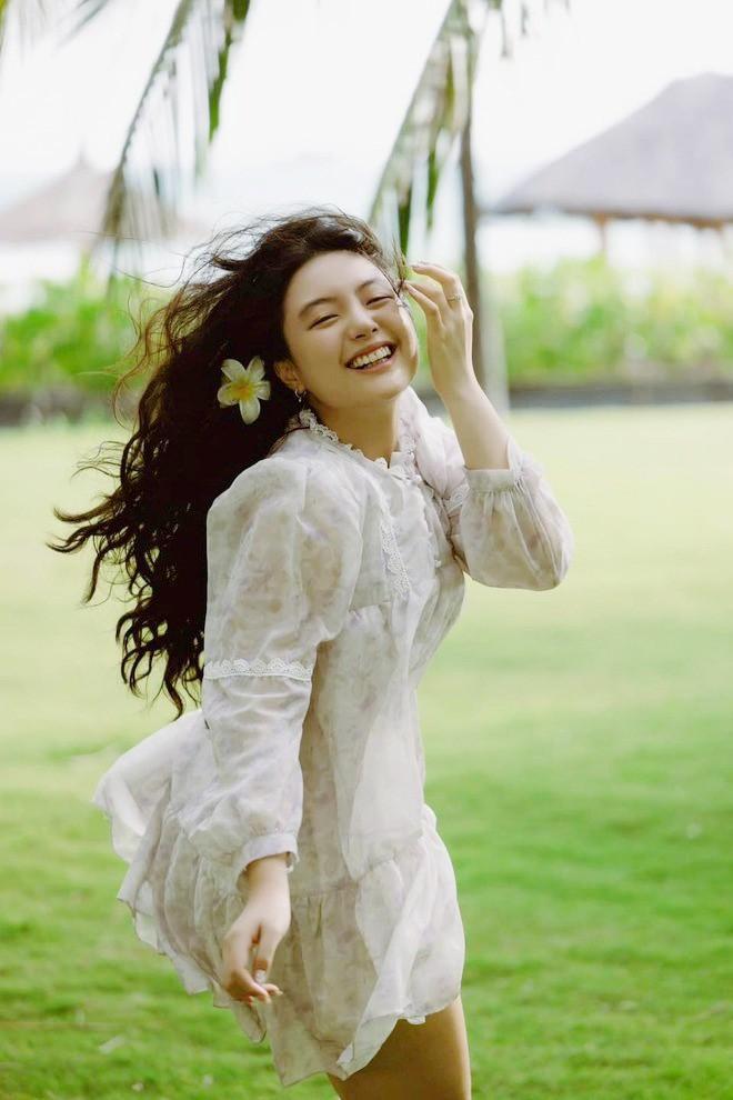 Nhan sắc trong veo tuổi 16 của nhóc tỳ đáng yêu trong Bố Ơi! Mình Đi Đâu Thế?-4