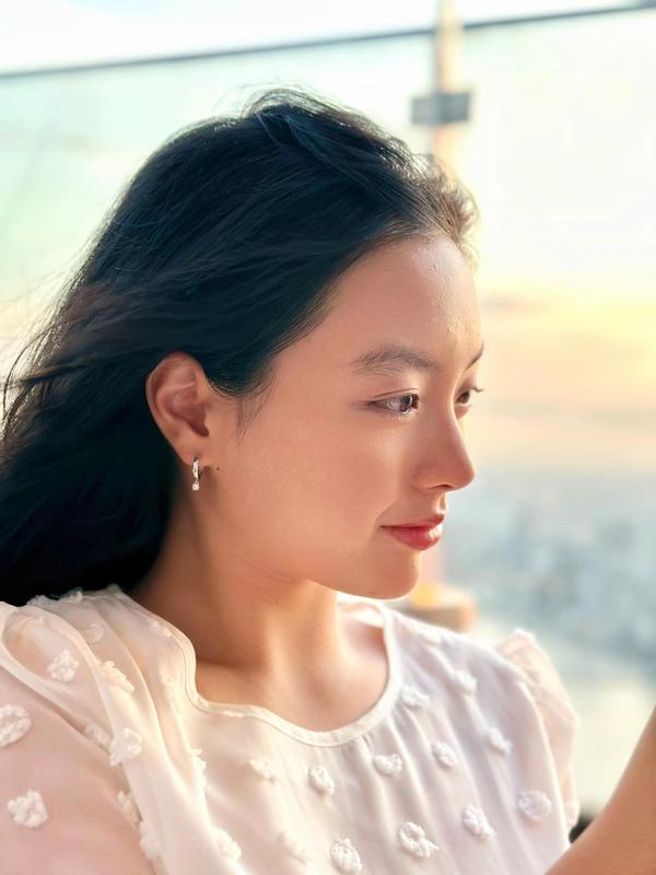 Nhan sắc trong veo tuổi 16 của nhóc tỳ đáng yêu trong Bố Ơi! Mình Đi Đâu Thế?-7