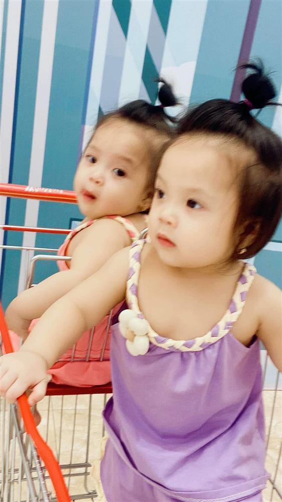 Độc lạ Nghệ An: Gia đình có tới 4 cặp sinh đôi-4