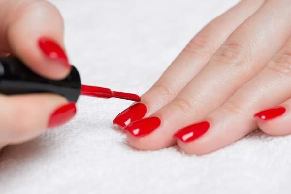 Các thành phần có thể gây độc có trong sơn móng tay-2