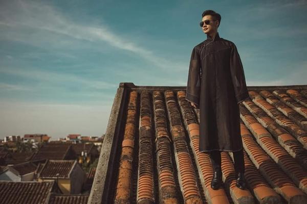 Ca sĩ Đức Tuấn bị chỉ trích-1